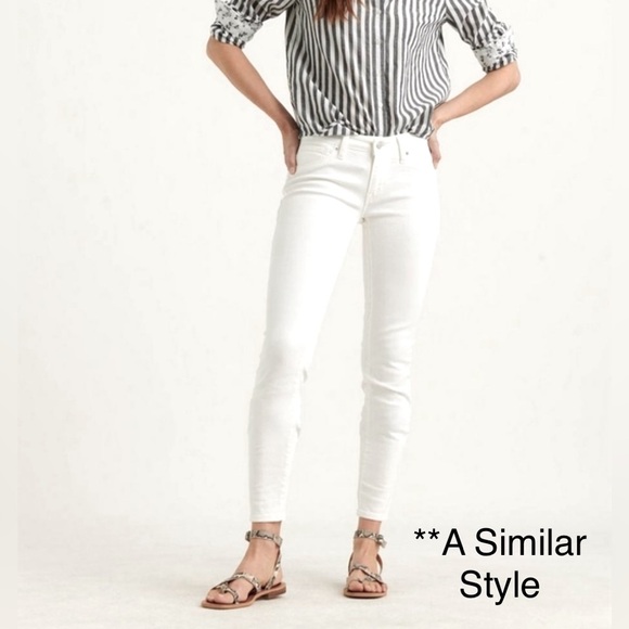 🤍American Eagle White Super Stretch Raw Hem Cropped Jeggings/Jeans NWT, Size 8 - Picture 2 of 16